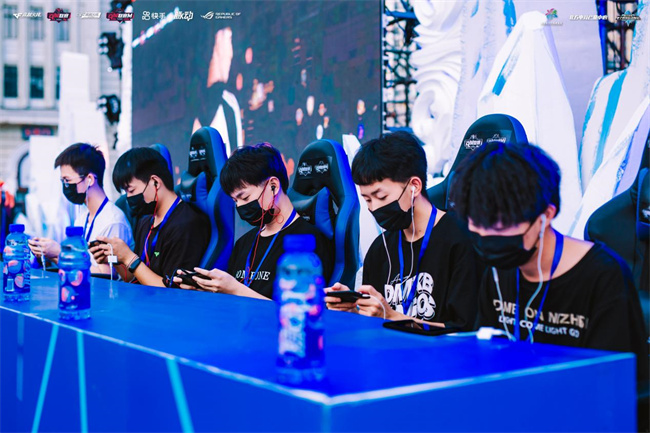 球员的个人 球员的个人